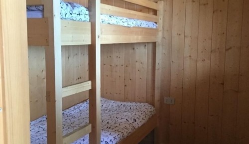 Apartment, Multiple Beds