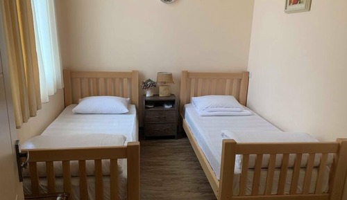 Economy Twin Room