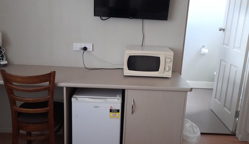 Economy Room, Multiple Beds