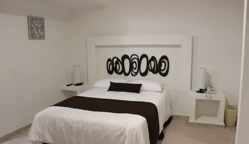 Junior Suite, Multiple Beds, Non Smoking