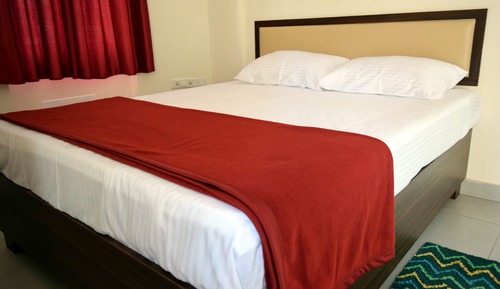 Executive Double Room, 1 Queen Bed, Accessible, Garden View