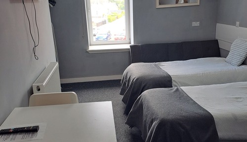 Standard Twin Room, Ensuite