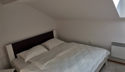Apartment (Maja)