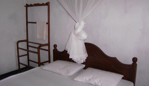 Economy Double Room, 1 Queen Bed, Garden View