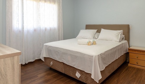 House, Multiple Beds