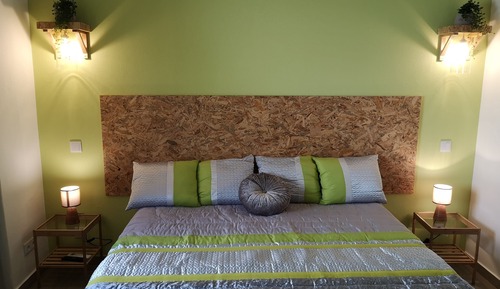 Double or Twin Room, Private Bathroom (Freedom)