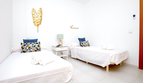 Apartment, 3 Bedrooms, Terrace, Sea View