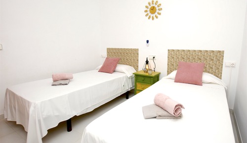 Apartment, 3 Bedrooms, Terrace, Sea View