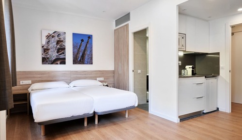 City Double or Twin Room, 1 Double Bed, Non Smoking, City View