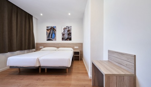 Deluxe Apartment, Multiple Beds, City View (ATICO 3-5 PAX DELUXE)