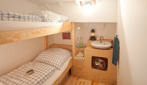 Cabin 2, bunk bed, shared bathroom (incl. Cleaning Fee 15 EUR)