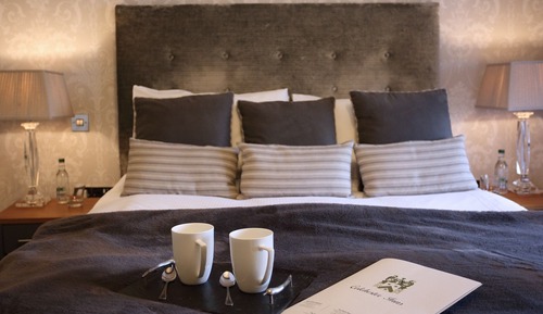 Classic Double or Twin Room, Ensuite