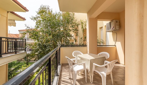 Family Apartment, Balcony
