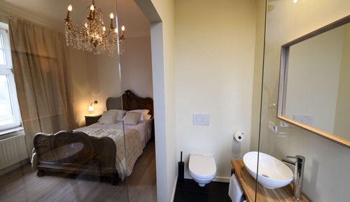Superior Room, 1 King Bed (Modern Classic)