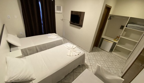 Basic Twin Room