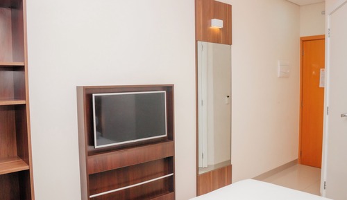 Standard Apartment, 1 Queen Bed, Non Smoking
