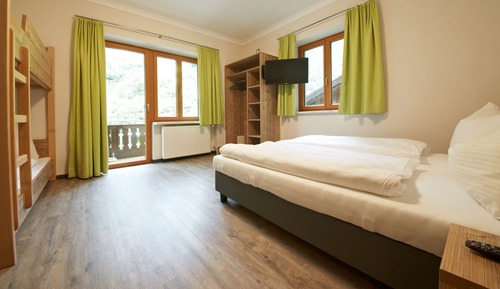 House, 5 Bedrooms (Holiday Lodge)