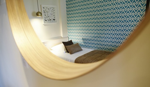 Small Simple Room