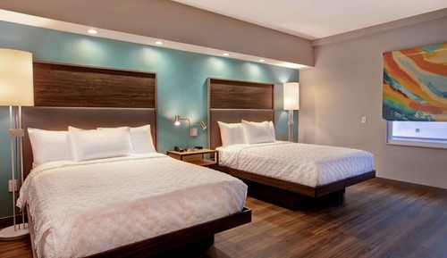 Room, 2 Queen Beds, Accessible (Hearing)