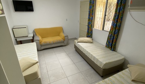 Economy Triple Room