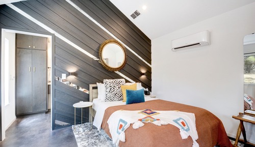 Standard Cabin, 1 Queen Bed with Sofa bed (Breezeway)