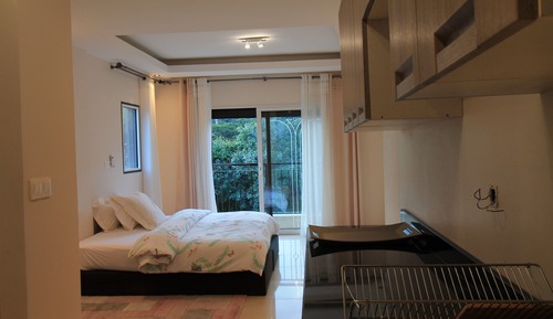 Executive Studio Suite