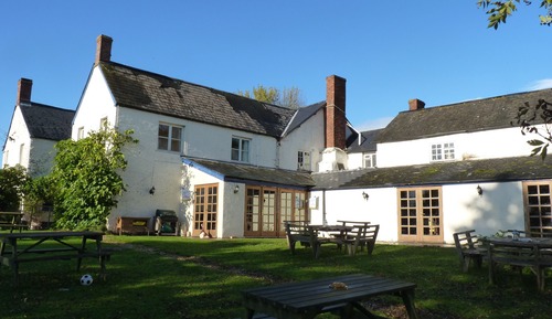 Standard Double Room, Private Bathroom, Garden View (Room 6)