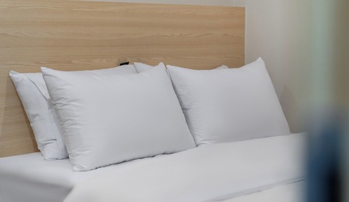 Deluxe Room, 1 Queen Bed, Non Smoking, City View