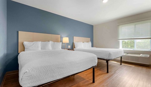 Standard Studio, 2 Queen Beds, Non Smoking, Refrigerator & Microwave