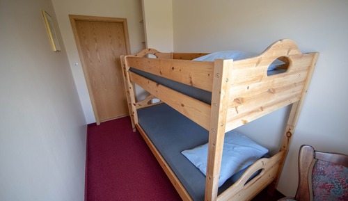 Twin Room, Shared Bathroom (Bunk bed)