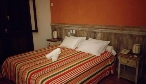 Deluxe Suite, Garden View