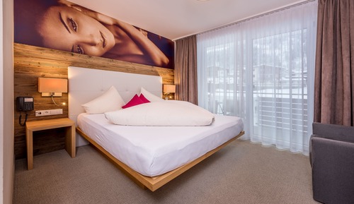 Double Room, Mountain View