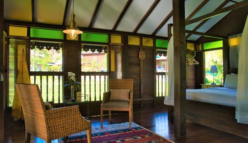 Villa Tinggi