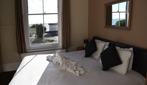Standard Double or Twin Room, Shared Bathroom
