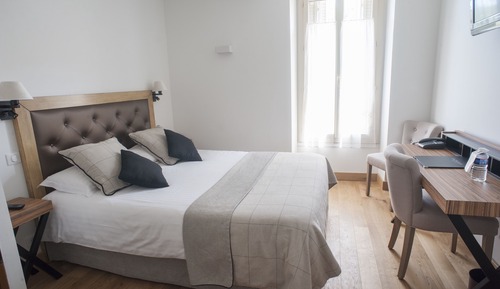 Classic Double or Twin Room