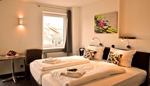 Standard Double Room, Microwave