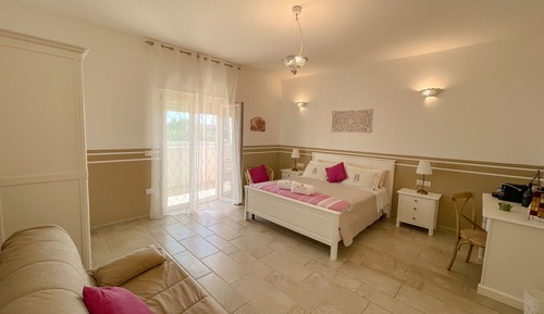 Deluxe Quadruple Room