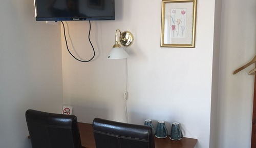 Basic Triple Room, Private Bathroom