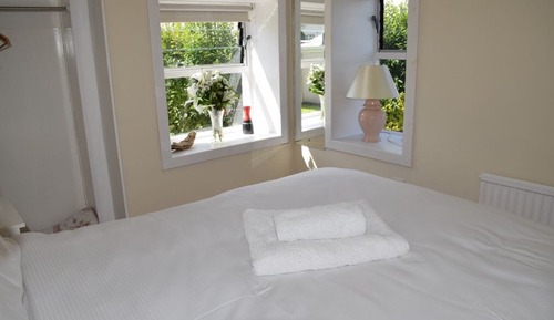 Apartment, Private Bathroom, Garden View (Kerrycroy Bay)