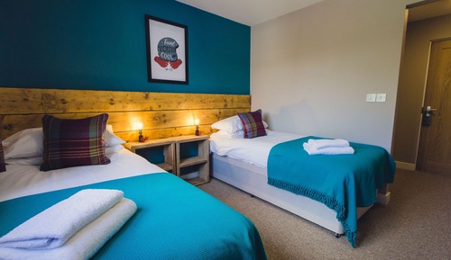 Classic Twin Room, Ensuite, City View