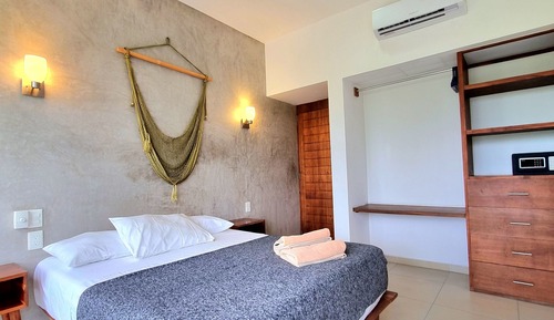 Deluxe Apartment, Multiple Beds, Non Smoking, Pool View