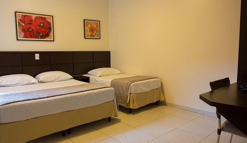 Triple Room, Multiple Beds, Non Smoking