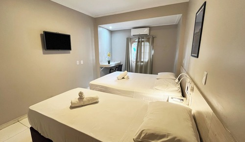 Deluxe Triple Room