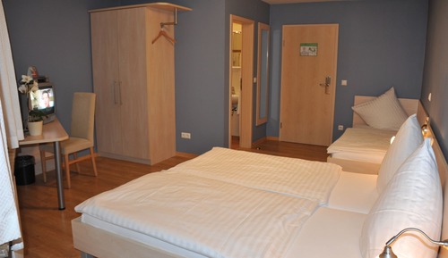 Triple Room