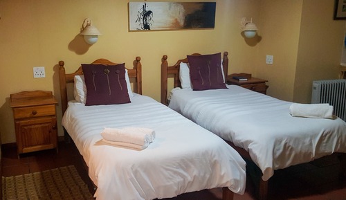 Twin Room, 2 Twin Beds, Non Smoking