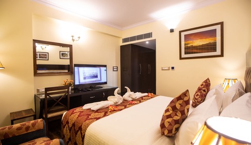 Deluxe Room, 1 Double Bed, Non Smoking, City View