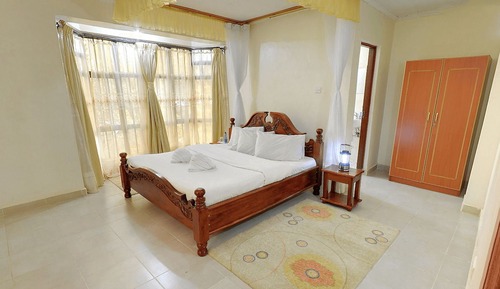 Executive Suite, 1 King Bed, Garden View