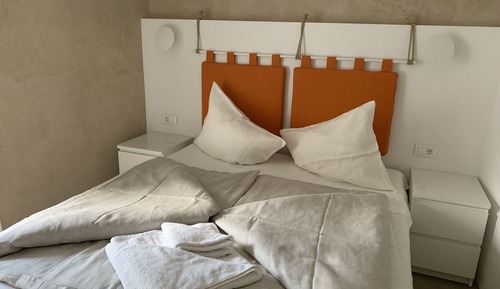 Room (Tappeiner 6)