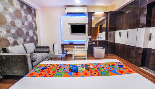 Deluxe Room, 1 Bedroom, Refrigerator