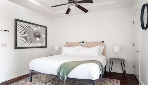 City Studio, 1 King Bed with Sofa bed, Non Smoking, Kitchen (Self Check-in with Virtual Front Desk)